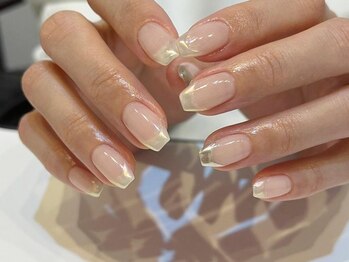 アイネイルズ 梅田店(I nails)/オーロラシルバーフレンチ¥9700