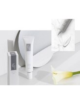 エヌ 御茶ノ水店(N)/ホワイト&リンクルクリーム