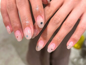 ドロウトーキョー(DLAW tokyo)/ニュアンスネイル