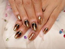 クリスタルネイル(CrystalNail)