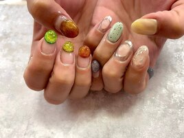 カラフルニュアンスネイル