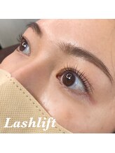 シャイニーゴールド 新所沢店(Shiny GOLD)/プラセンタ３Dラッシュリフト