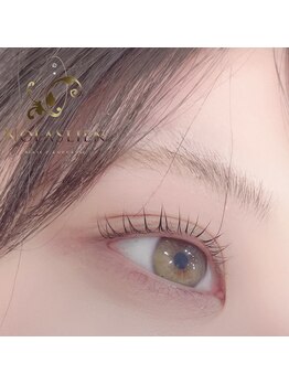 ノーラスリエン(Nolaslien)/パリジェンヌラッシュリフト