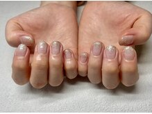 エミア(Emia)/ラメグラデーション