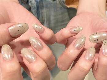 デイオフ ドット(day off.)/aurora