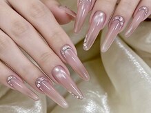 リン(Lynn)の雰囲気（ワンホンネイル・光沢感たっぷり）