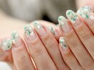 手描きのお花ネイル