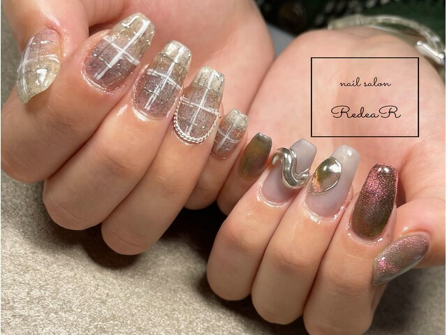 nail salon RedeaR【リディア】