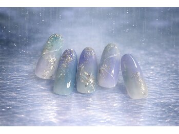 ラヴィネイル 京都駅前店 クレア(La Vie Nail claire)の写真/【京都駅直結★ヨドバシすぐ】オフ込定額B¥5100(30日以内リピート¥5000)ストーン付け放題で見惚れる指先♪