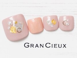 シェル×ピンクフットネイル