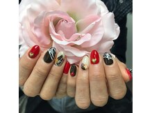 ヒトミネイルズ(Hitomi Nails)/