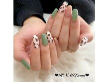 アールネイルドットコム(R*NAIL.com)/アート2本アニマル柄ネイル♪