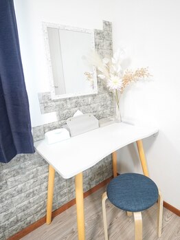 ロメリア(Roemeria)/メイクスペース