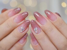 幻之花ネイル/大人綺麗め　ラメグラデーション