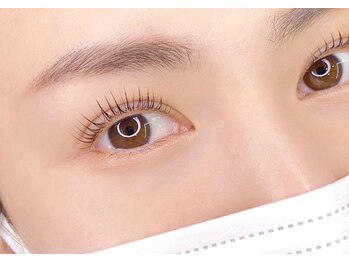 エミュ(emu)/上向きまつ毛！ぱっちりアイ☆