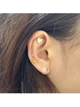 ミー(me.)/耳つぼジュエリー