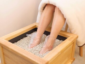 あしぁか 銀座の写真/《感動レベル◎プロによるフットケア≫角質ケア/足ツボ/岩盤足浴でなめらかでスッキリした足裏に！