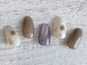 ネイルサロン エムズ(Nail Salon M's)/雪の結晶で冬ネイル