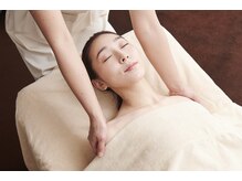 サレーヌ木場/背中・胸元ストレッチ