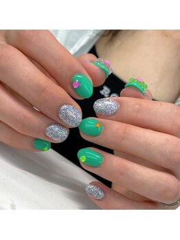 ジョリー(Jolie)/夏ネイル