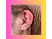 マナ(mana)/リフトアップに耳つぼジュエリー