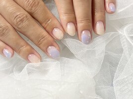 シンプルアートネイル