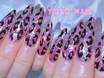 ヨロネイル 心斎橋店(YOLO NAIL)の写真/【コンプレックス解消!】爪の薄さ/深爪/フォルム。自然な長さだしで爪を綺麗に魅せる♪縦長美爪で満足度◎