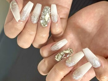 タスメット(+met)の写真/自然な長さ出し×おしゃれニュアンスnail◇季節感やトレンドを詰め込んだデザインが映えるキレイな美爪に♪