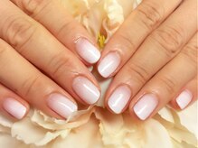 アイリッシュネイル 久屋大通店(Irish Nail)/上品　ホワイトグラデ