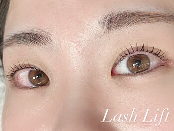 シエロアンドヒラリー/