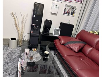 ローランパリス 西の土居店