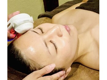 フテラ (FTERA)の写真/【本気で変えたい方へ】町家の隠れ家で叶える、大人女性のエイジングケア。ホウレイ線・たるみを徹底改善！