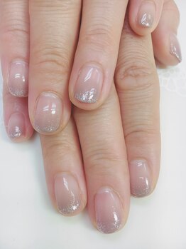 ネイルサロン ティアラリュクス 市川北口店(Tiara Luxe)/スモーキカラーグラデ