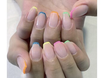 キャディーネイルズ(Caddy' Nails)/マルチカラースキニーフレンチ