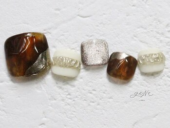 geNe 'n GRUS(ジーン アンド グルス)/9月10月FOOTトレンドアート