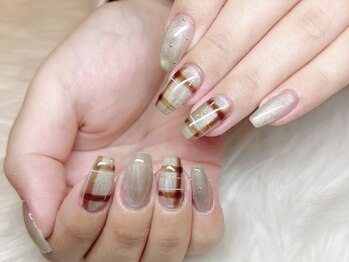 モカ 心斎橋(moca by Lee)/チェックネイル