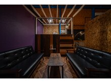 ライジング 熊本菊陽光の森店(RISING)/男のためのラグジュアリー空間！