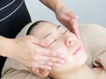 ラクシー 船橋(luxssy)の雰囲気（マッサージや美顔器など、小顔に特化してメニューもございます♪）