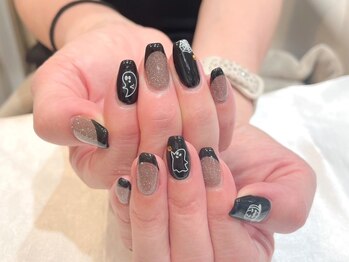 ヘアアンドネイル ミューズ 新浦安店(HAIR&NAIL MUSE)/大人ハロウィンネイル黒フレンチ