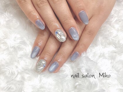 ミコ(Miko)の写真