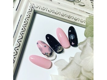 ヒトミネイルズ(Hitomi Nails)/