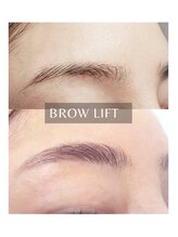 シーア ボーテ アイラッシュ(THEA beaute eyelash)/ブロウリフト【眉パーマ】