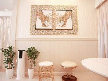 ヴィクトワール(Victoire)/飾られたアートまで、一級品です