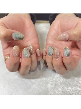 カロレ(CARORE)/定額ネイル