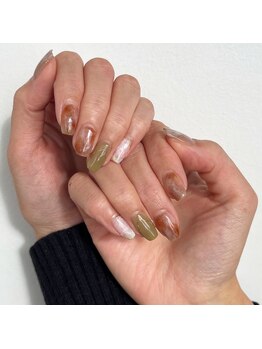 ロエネイル(loe nail)/ニュアンスネイル