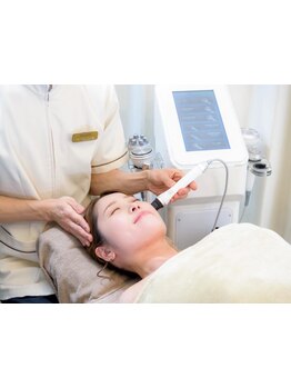 ホウレイ線・たるみ改善！予防ケア