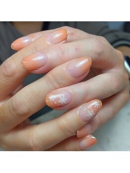 【グラデーションネイル】