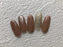 アウラ ネイルサロンアンドスクール(aula)/フリーデザイン　8,470円