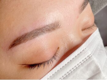 ラシク ゼロ 草加駅前(Lashiku Zero)/アイブロウWAX