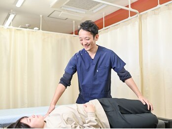 ひがし整骨院の写真/【スタッフ全員が国家資格を保有！】お手頃価格x若江岩田駅チカで通いやすい♪お手頃価格でも施術に自信◎
